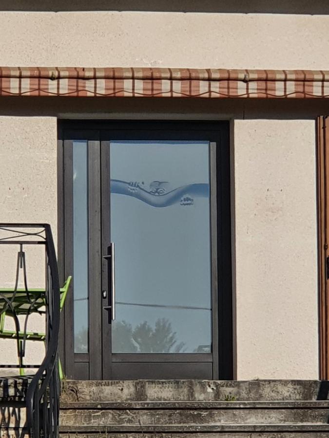 Le Curieux De Conques Bed and Breakfast Saint-Cyprien-sur-Dourdou Eksteriør billede